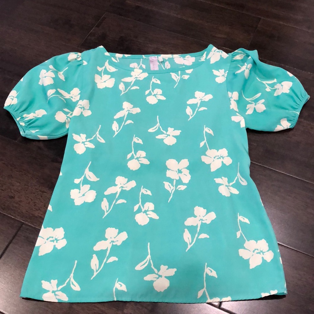 Greenish blouse